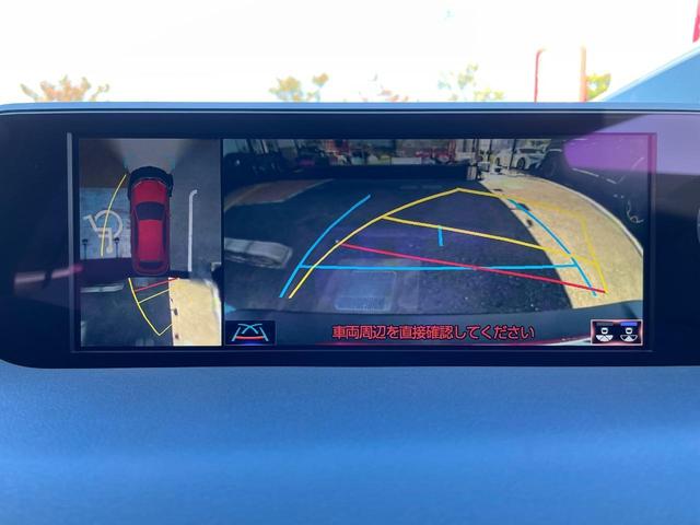 UX200 Fスポーツ サンルーフ・3眼LEDヘッドライト・カラーHUD・ホワイトレザー・パノラミックビュー・シートヒーター・ETC2.0・BSM・PKSB・ハンズフリーパワーバックドア・ステアリングヒーター・ルーフレール(18枚目)