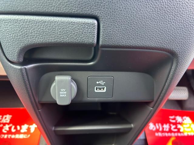 フリード クロスター　ブラインドスポットモニター／両側電動スライドドア／ＬＥＤヘッドライト／純正アルミホイール／登録済未使用車／禁煙車両／アダクティブクルーズコントロール／シートヒーター／オートライト／コーナーセンサー（29枚目）