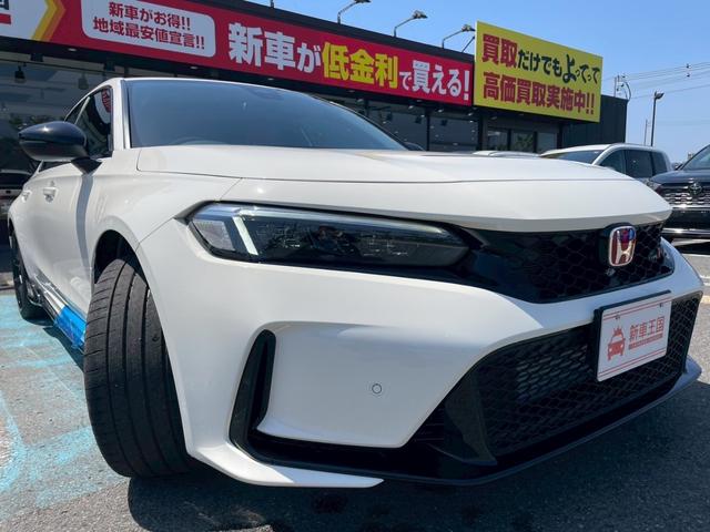 シビック タイプＲ　純正ホンダコネクトナビ／バックカメラ／フルセグＴＶ／ブラインドスポットモニター／純正１９インチアルミ／ＬＥＤヘッドライト／クルーズコントロール／ＥＴＣ車載器／ステアリングリモコン／ホンダセンシング（5枚目）