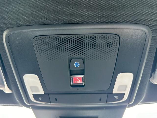 シビック タイプＲ　レーシングブラックパッケージ　登録済未使用車／レーシングブラックパッケージ／純正ホンダコネクトナビ／バックカメラ／フルセグＴＶ／ブラインドスポットモニター／純正１９インチアルミ（31枚目）