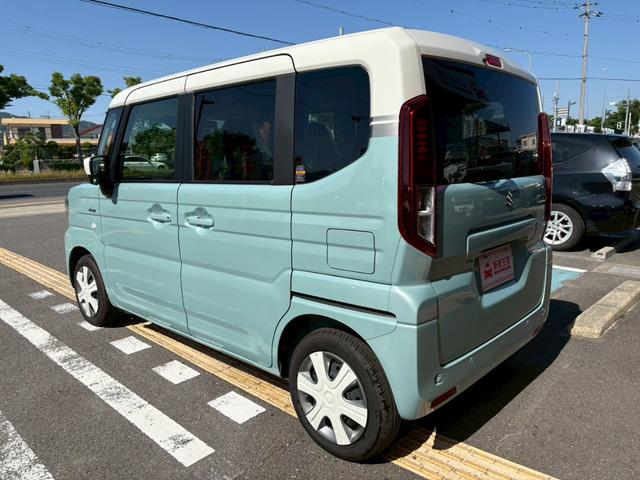 スペーシア ハイブリッドＸ　届出済未使用車／シートヒーター／衝突被害軽減ブレーキ／コーナーセンサー／両側パワスラ／アイドリングストップ／オットマン／ステリングリモコン／電動格納ミラー／フルフラット／バックカメラ／オートライト（10枚目）