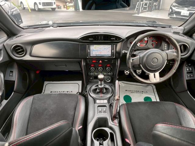 ８６ ＧＴリミテッド　モデリスタエアロ／ＨＫＳマフラー／７インイフルセグナビ／バックカメラ／１８インチモデリスタアルミホイール／ＬＥＤヘッドライト／ＥＴＣ車載器／電動格納ミラー／オートライトヘッドライト／シートヒーター（17枚目）