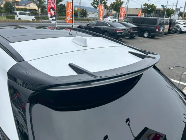 ＲＸ ＲＸ５００ｈ　Ｆスポーツパフォーマンス　マクレビ／寒冷地仕様／ＴＲＤマフラー／ＴＲＤダイナミクスエアロ／２１インチＡＷ／輻射ヒータ／オレンジキャリパー／ＨＤＭＩポート／ワイヤレス充電／パノラマルーフ／ルーフレール／デジタルインナーミラー（11枚目）