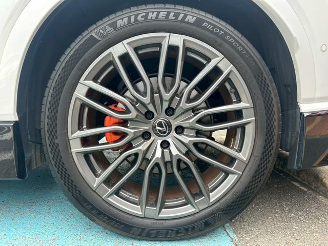 ＲＸ ＲＸ５００ｈ　Ｆスポーツパフォーマンス　マクレビ／寒冷地仕様／ＴＲＤマフラー／ＴＲＤダイナミクスエアロ／２１インチＡＷ／輻射ヒータ／オレンジキャリパー／ＨＤＭＩポート／ワイヤレス充電／パノラマルーフ／ルーフレール／デジタルインナーミラー（20枚目）