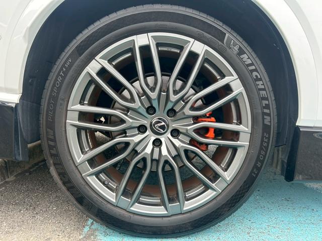 ＲＸ ＲＸ５００ｈ　Ｆスポーツパフォーマンス　マクレビ／寒冷地仕様／ＴＲＤマフラー／ＴＲＤダイナミクスエアロ／２１インチＡＷ／輻射ヒータ／オレンジキャリパー／ＨＤＭＩポート／ワイヤレス充電／パノラマルーフ／ルーフレール／デジタルインナーミラー（21枚目）