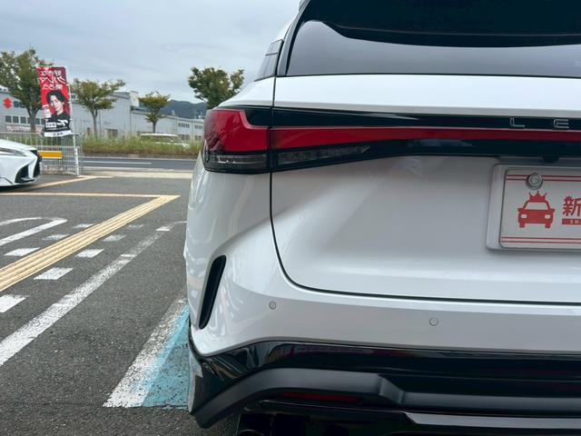 ＲＸ ＲＸ５００ｈ　Ｆスポーツパフォーマンス　マクレビ／寒冷地仕様／ＴＲＤマフラー／ＴＲＤダイナミクスエアロ／２１インチＡＷ／輻射ヒータ／オレンジキャリパー／ＨＤＭＩポート／ワイヤレス充電／パノラマルーフ／ルーフレール／デジタルインナーミラー（25枚目）