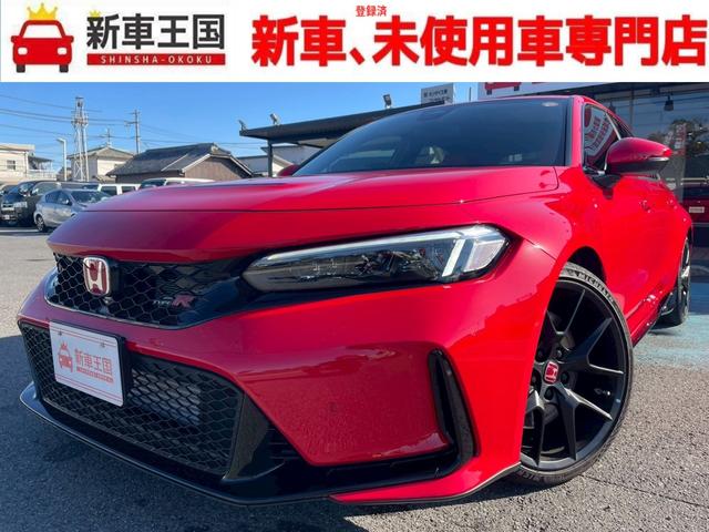 シビック タイプR ワンオーナー/禁煙車/バックカメラ/ホンダセンシング/ホンダコネクトディスプレイ/デジタルグラフィックメーター/ETC2.0車載器/LEDヘッドライト/クルーズコントロール/ブラインドスポットモニター(5枚目)