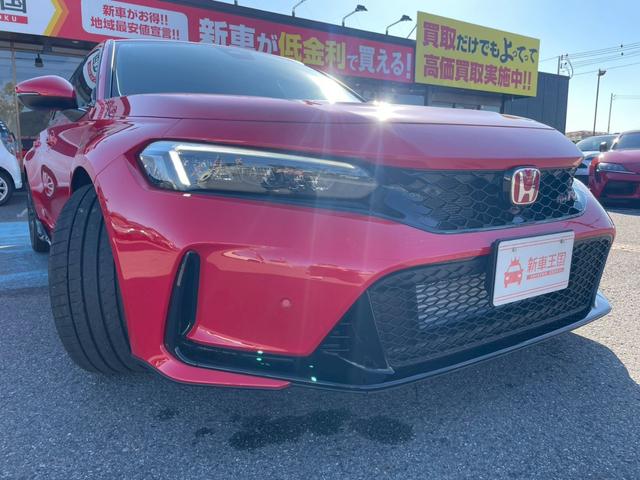 シビック タイプR ワンオーナー/禁煙車/バックカメラ/ホンダセンシング/ホンダコネクトディスプレイ/デジタルグラフィックメーター/ETC2.0車載器/LEDヘッドライト/クルーズコントロール/ブラインドスポットモニター(8枚目)