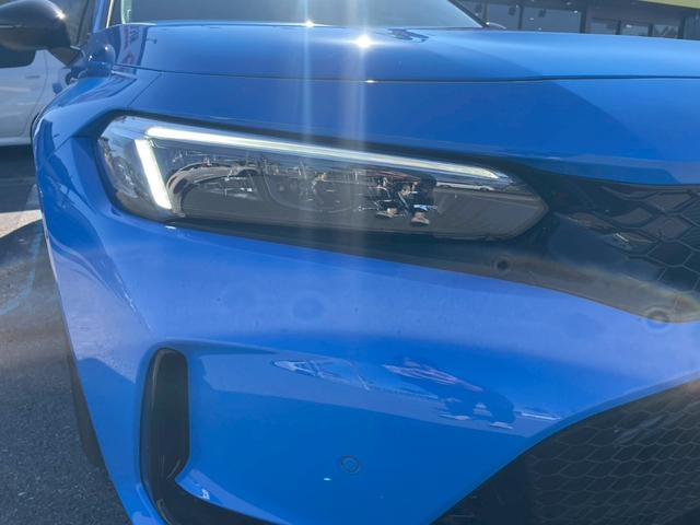 シビック タイプR ワンオーナー/禁煙車/バックカメラ/ホンダセンシング/ホンダコネクトディスプレイ/デジタルグラフィックメーター/ETC2.0車載器/LEDヘッドライト/クルーズコントロール/ブラインドスポットモニター(17枚目)
