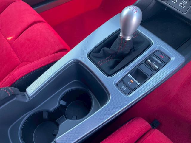 シビック タイプR ワンオーナー/禁煙車/バックカメラ/ホンダセンシング/ホンダコネクトディスプレイ/デジタルグラフィックメーター/ETC2.0車載器/LEDヘッドライト/クルーズコントロール/ブラインドスポットモニター(29枚目)