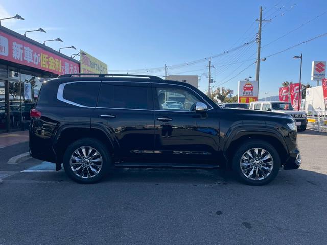 お子様が楽しく遊べるキッズコーナーもご用意しております!ご家族みんなでのご来店お待ちしております。