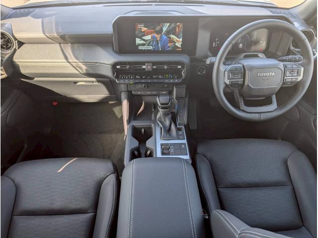 ランドクルーザー250 VX 12.3インチディスプレイオーディオ/パノラミックビューモニター/デジタルインナーミラー/ブラインドスポットモニター/トヨタチームメイト/ヒッチメンバー/ムーンルーフ/純正18インチアルミホイール(5枚目)
