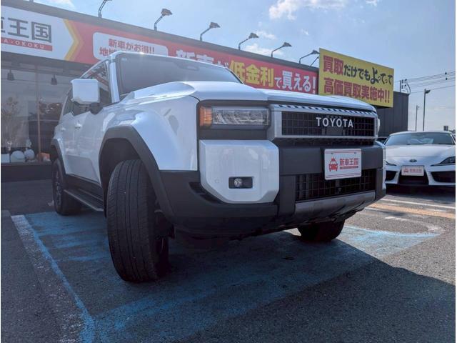 ランドクルーザー250 VX 12.3インチディスプレイオーディオ/パノラミックビューモニター/デジタルインナーミラー/ブラインドスポットモニター/トヨタチームメイト/ヒッチメンバー/ムーンルーフ/純正18インチアルミホイール(9枚目)