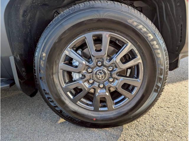 ランドクルーザー250 VX 12.3インチディスプレイオーディオ/パノラミックビューモニター/デジタルインナーミラー/ブラインドスポットモニター/トヨタチームメイト/ヒッチメンバー/ムーンルーフ/純正18インチアルミホイール(15枚目)