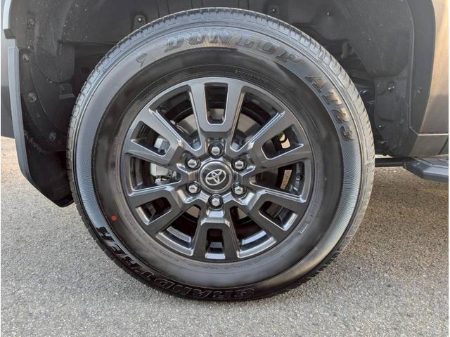 ランドクルーザー250 VX 12.3インチディスプレイオーディオ/パノラミックビューモニター/デジタルインナーミラー/ブラインドスポットモニター/トヨタチームメイト/ヒッチメンバー/ムーンルーフ/純正18インチアルミホイール(16枚目)