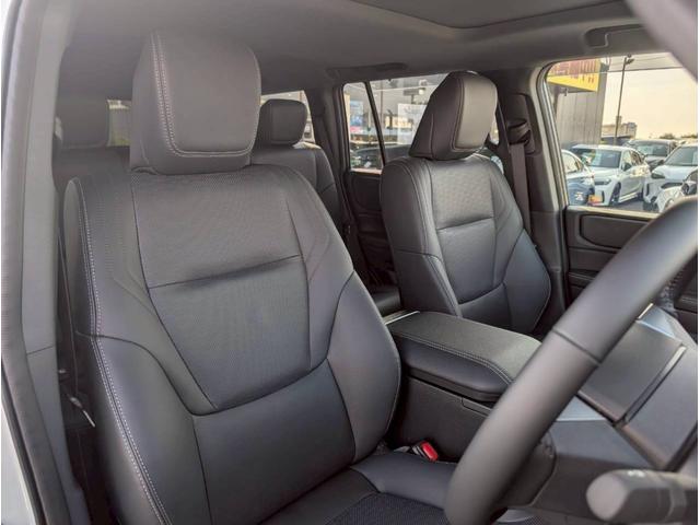 ランドクルーザー250 VX 12.3インチディスプレイオーディオ/パノラミックビューモニター/デジタルインナーミラー/ブラインドスポットモニター/トヨタチームメイト/ヒッチメンバー/ムーンルーフ/純正18インチアルミホイール(46枚目)