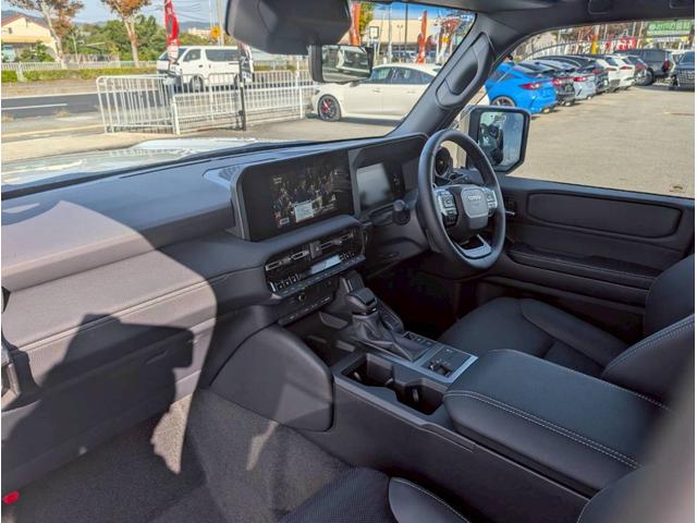 ランドクルーザー250 VX 12.3インチディスプレイオーディオ/パノラミックビューモニター/デジタルインナーミラー/ブラインドスポットモニター/トヨタチームメイト/ヒッチメンバー/ムーンルーフ/純正18インチアルミホイール(58枚目)