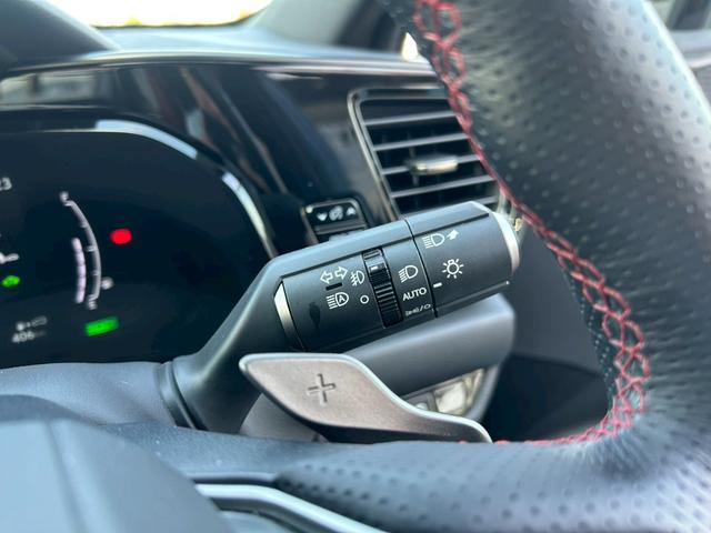 ＮＸ ＮＸ３５０ｈ　Ｆスポーツ　後席電動格納シート／パノラマルーフ／デジタルインナーミラー／３眼ＬＥＤヘッドライト／後席シートヒーター／ルーフレール／ワンオーナー／純正２０インチアルミ／ブラインドスポットモニター／内装レッド／ＥＴＣ（26枚目）