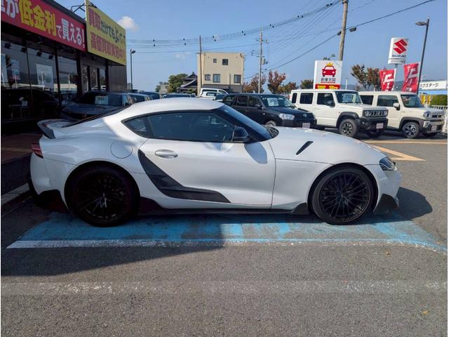 スープラ 　ＧＲフロントスポイラー／ＧＲサイドスカート／ＧＲリアサイドスポイラー／ＧＲトランクスポイラー／ＧＲ１９鍛造アルミホイール／ＧＲサイドドアガーニッシュ／純正ナビ／フルセグＴＶ／バックカメラ／ＥＴＣ車載器（11枚目）