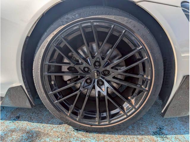 スープラ 　ＧＲフロントスポイラー／ＧＲサイドスカート／ＧＲリアサイドスポイラー／ＧＲトランクスポイラー／ＧＲ１９鍛造アルミホイール／ＧＲサイドドアガーニッシュ／純正ナビ／フルセグＴＶ／バックカメラ／ＥＴＣ車載器（17枚目）