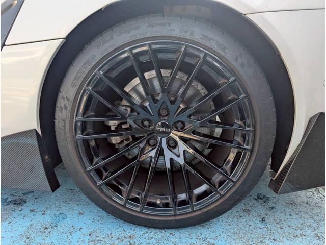 スープラ 　ＧＲフロントスポイラー／ＧＲサイドスカート／ＧＲリアサイドスポイラー／ＧＲトランクスポイラー／ＧＲ１９鍛造アルミホイール／ＧＲサイドドアガーニッシュ／純正ナビ／フルセグＴＶ／バックカメラ／ＥＴＣ車載器（19枚目）