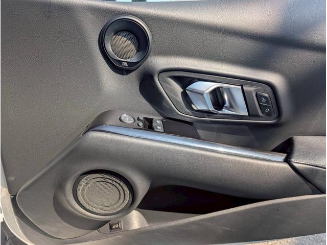 スープラ 　ＧＲフロントスポイラー／ＧＲサイドスカート／ＧＲリアサイドスポイラー／ＧＲトランクスポイラー／ＧＲ１９鍛造アルミホイール／ＧＲサイドドアガーニッシュ／純正ナビ／フルセグＴＶ／バックカメラ／ＥＴＣ車載器（34枚目）