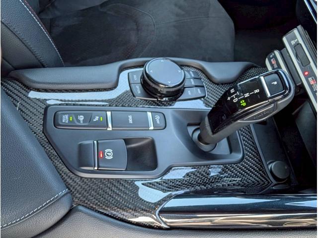 スープラ 　ＧＲフロントスポイラー／ＧＲサイドスカート／ＧＲリアサイドスポイラー／ＧＲトランクスポイラー／ＧＲ１９鍛造アルミホイール／ＧＲサイドドアガーニッシュ／純正ナビ／フルセグＴＶ／バックカメラ／ＥＴＣ車載器（39枚目）