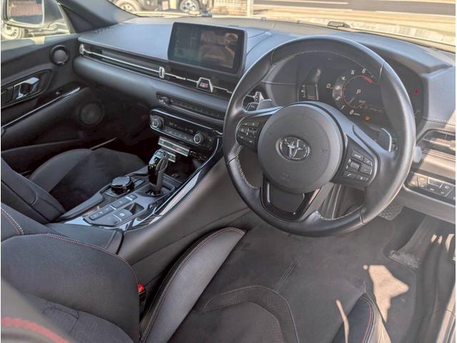 スープラ 　ＧＲフロントスポイラー／ＧＲサイドスカート／ＧＲリアサイドスポイラー／ＧＲトランクスポイラー／ＧＲ１９鍛造アルミホイール／ＧＲサイドドアガーニッシュ／純正ナビ／フルセグＴＶ／バックカメラ／ＥＴＣ車載器（45枚目）