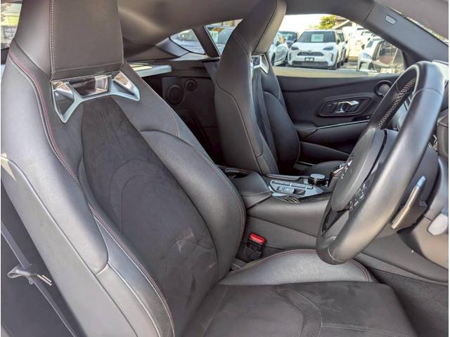 スープラ 　ＧＲフロントスポイラー／ＧＲサイドスカート／ＧＲリアサイドスポイラー／ＧＲトランクスポイラー／ＧＲ１９鍛造アルミホイール／ＧＲサイドドアガーニッシュ／純正ナビ／フルセグＴＶ／バックカメラ／ＥＴＣ車載器（47枚目）