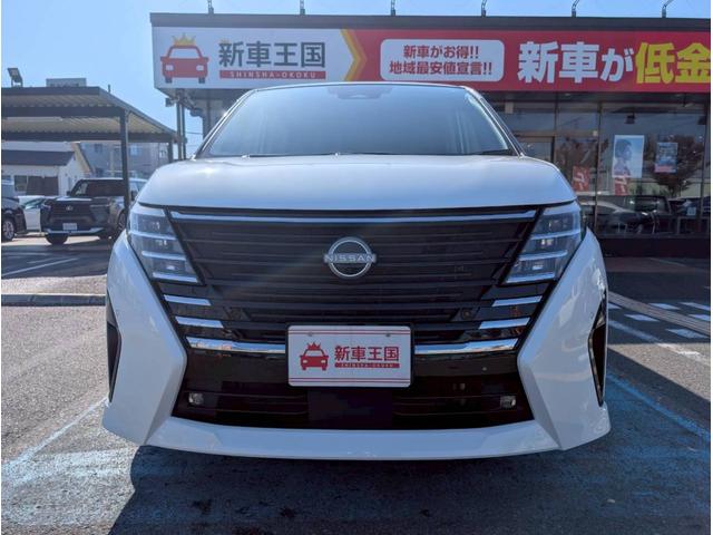 セレナ ハイウェイスターV 12.3インチナビ/ブラインドスポットモニター/デジタルインナーミラー/アラウンドビューモニター/ETC車載器/クルーズコントロール/LEDヘッドライト/両側電動パワースライドドア/プロパイロット(8枚目)