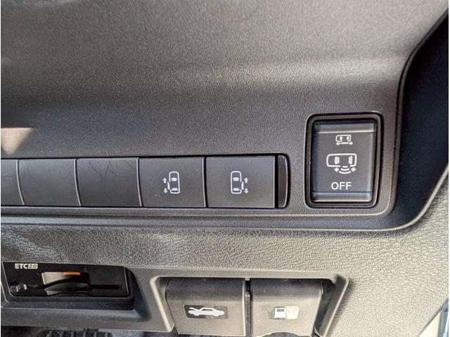 セレナ ハイウェイスターV 12.3インチナビ/ブラインドスポットモニター/デジタルインナーミラー/アラウンドビューモニター/ETC車載器/クルーズコントロール/LEDヘッドライト/両側電動パワースライドドア/プロパイロット(29枚目)