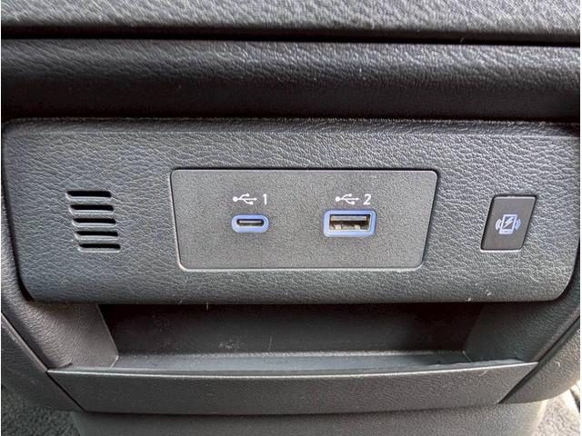 セレナ ハイウェイスターV 12.3インチナビ/ブラインドスポットモニター/デジタルインナーミラー/アラウンドビューモニター/ETC車載器/クルーズコントロール/LEDヘッドライト/両側電動パワースライドドア/プロパイロット(38枚目)