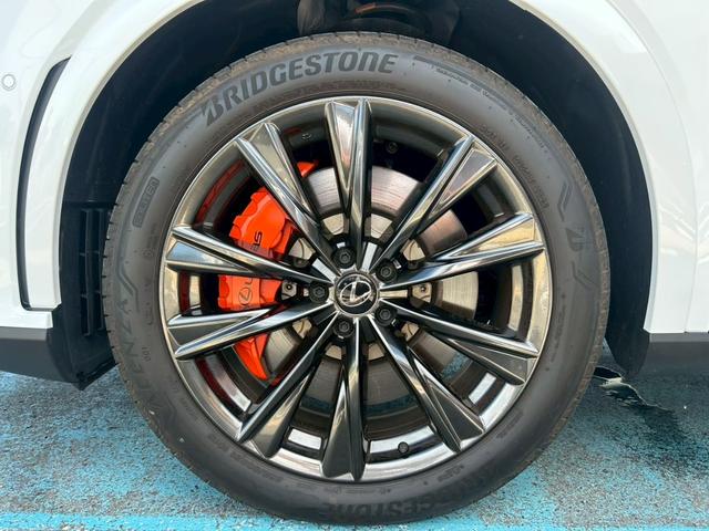 ５年１０万キロ新車メーカー保証付き☆全国のディーラーでご対応いただけますので遠方の方もご安心ください。