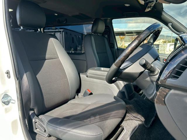 ハイエースバン スーパーGL ダークプライムII 寒冷地仕様/両側電動スライドドア/デジタルインナーミラー/AC100V電源/リアクーラースイッチ/パノラミックビューモニター/社外フロントスポイラー/禁煙車/トヨタセーフティーセンス/クリアランスソナ(33枚目)