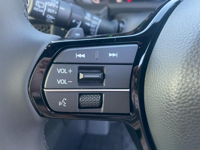 ステップワゴン ｅ：ＨＥＶスパーダ　ワンオーナー／マルチビューカメラシステム／後退出庫サポート／２列目オットマン／１１．４インチギャザズナビ／１５．６インチ後席モニター／ＢＳＭ／ＣＤ・ＤＶＤ／電動リアゲート／フルセグＴＶ／シートヒーター（29枚目）