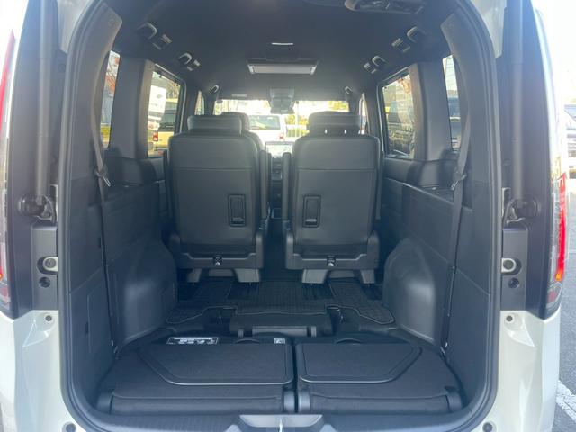 ステップワゴン ｅ：ＨＥＶスパーダ　ワンオーナー／マルチビューカメラシステム／後退出庫サポート／２列目オットマン／１１．４インチギャザズナビ／１５．６インチ後席モニター／ＢＳＭ／ＣＤ・ＤＶＤ／電動リアゲート／フルセグＴＶ／シートヒーター（45枚目）