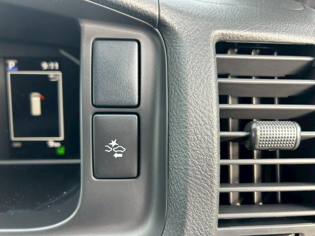 ハイエースバン スーパーＧＬ　ダークプライムＩＩ　登録済み未使用車／寒冷地仕様／パノラミックビュー／デジタルインナーミラー／両側パワースライドドア／メーカーオプション１５インチアルミホイール／アクセサリーコンセント／バックドアイージークローザー（32枚目）