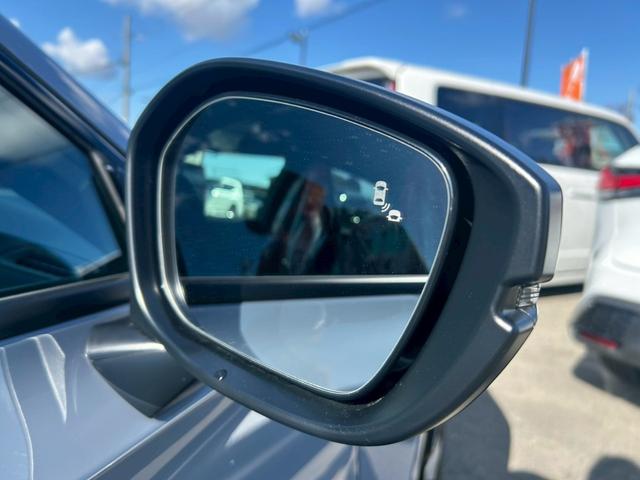 シビック タイプＲ　届出済未使用車／ホンダセンシング／ホンダコネクトディスプレイオーディオ／タイプＲ専用赤シートＬＥＤヘッドライト／バックカメラ／ＥＴＣ２．０（15枚目）