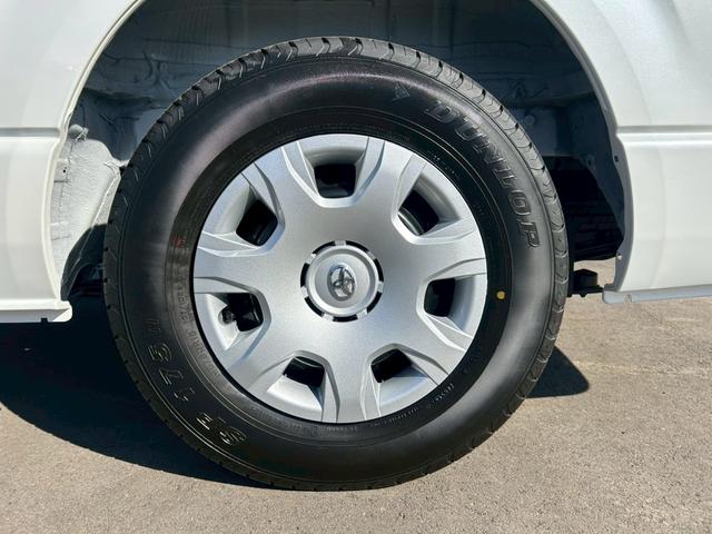 ハイエースバン ロングスーパーGL ダークプライムS 登録済未使用車/デジタルインナーミラーカメラ内臓/両側パワースライドドア/ハーフレザーシート/LEDヘッドライト/LEDフォグランプ/リアゲートイージークロジャー/ミラー型バックカメラ(15枚目)