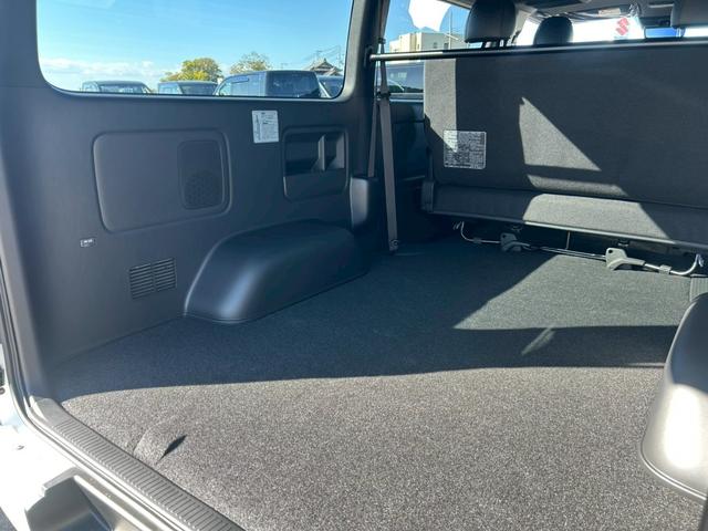 ハイエースバン ロングスーパーGL ダークプライムS 登録済未使用車/デジタルインナーミラーカメラ内臓/両側パワースライドドア/ハーフレザーシート/LEDヘッドライト/LEDフォグランプ/リアゲートイージークロジャー/ミラー型バックカメラ(47枚目)