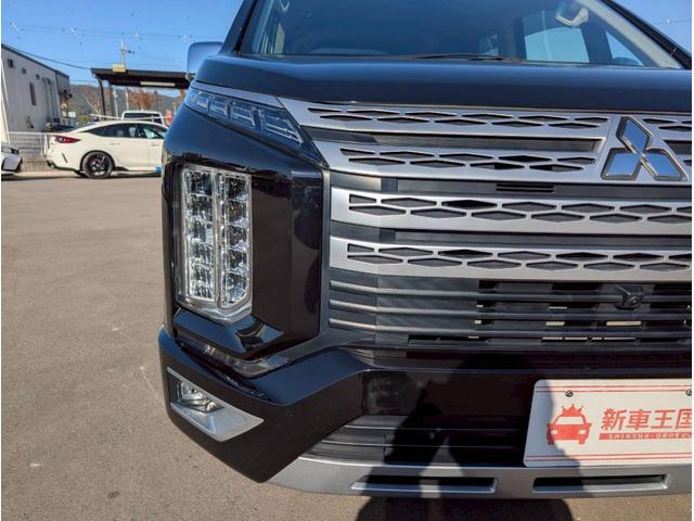 デリカＤ：５ Ｐ　ステアリングヒーター／シートヒーター／パワーシート／全周囲カメラ／ブラインドスポットモニター／レーダークルーズコントロール／パワーバックドア／ＥＴＣ車載器／純正１０．１インチナビ／ＬＥＤフォグランプ（15枚目）