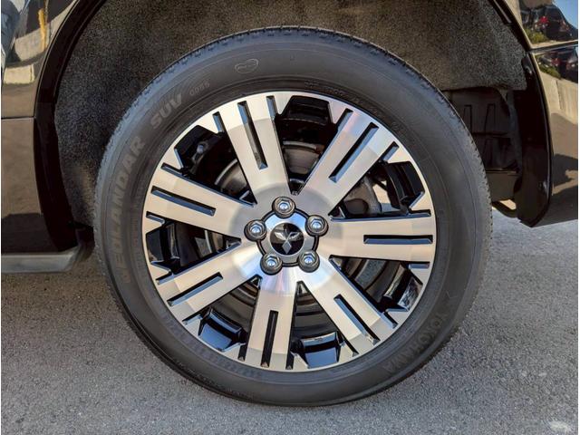 デリカＤ：５ Ｐ　ステアリングヒーター／シートヒーター／パワーシート／全周囲カメラ／ブラインドスポットモニター／レーダークルーズコントロール／パワーバックドア／ＥＴＣ車載器／純正１０．１インチナビ／ＬＥＤフォグランプ（21枚目）