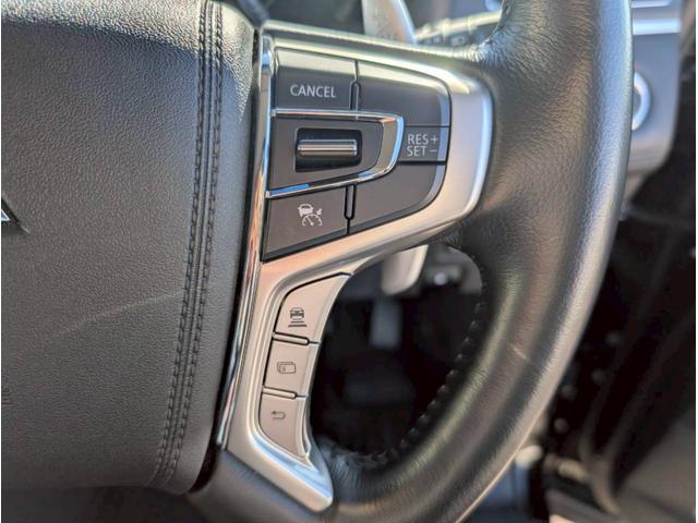 デリカＤ：５ Ｐ　ステアリングヒーター／シートヒーター／パワーシート／全周囲カメラ／ブラインドスポットモニター／レーダークルーズコントロール／パワーバックドア／ＥＴＣ車載器／純正１０．１インチナビ／ＬＥＤフォグランプ（25枚目）