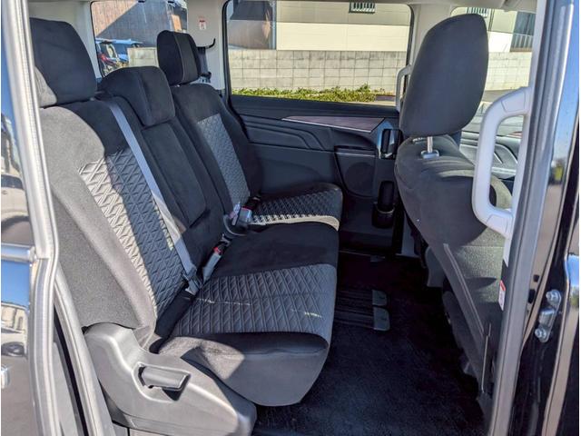 デリカＤ：５ Ｐ　ステアリングヒーター／シートヒーター／パワーシート／全周囲カメラ／ブラインドスポットモニター／レーダークルーズコントロール／パワーバックドア／ＥＴＣ車載器／純正１０．１インチナビ／ＬＥＤフォグランプ（48枚目）