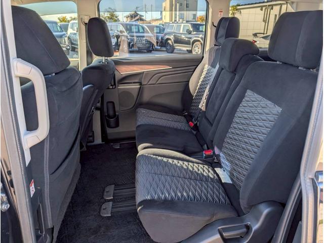 デリカＤ：５ Ｐ　ステアリングヒーター／シートヒーター／パワーシート／全周囲カメラ／ブラインドスポットモニター／レーダークルーズコントロール／パワーバックドア／ＥＴＣ車載器／純正１０．１インチナビ／ＬＥＤフォグランプ（57枚目）