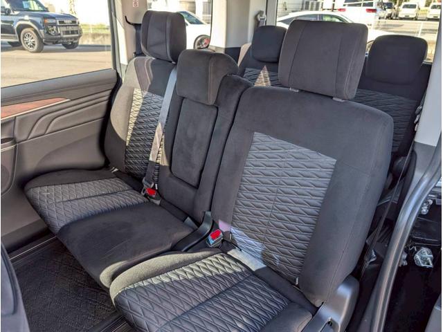 デリカＤ：５ Ｐ　ステアリングヒーター／シートヒーター／パワーシート／全周囲カメラ／ブラインドスポットモニター／レーダークルーズコントロール／パワーバックドア／ＥＴＣ車載器／純正１０．１インチナビ／ＬＥＤフォグランプ（58枚目）