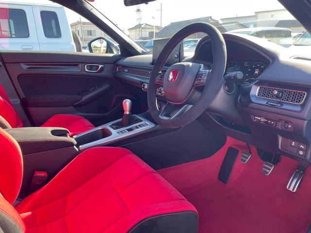 シビック タイプＲ　ワンオーナー／禁煙車／バックカメラ／ホンダセンシング／ホンダコネクトディスプレイ／デジタルグラフィックメーター／ＥＴＣ２．０車載器／フルセグＴＶ／ＬＥＤヘッドライト／クルーズコントロール／ＢＳＭ（37枚目）