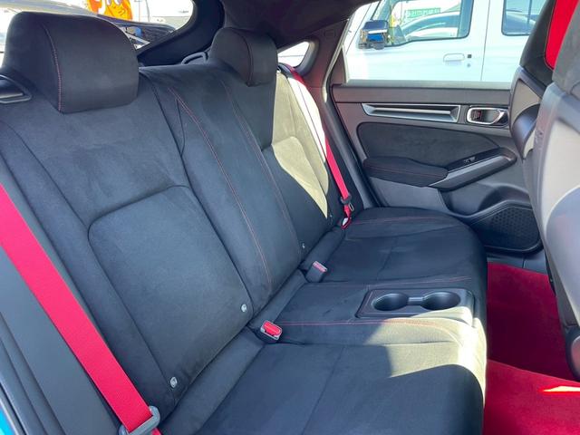 シビック タイプＲ　ワンオーナー／禁煙車／バックカメラ／ホンダセンシング／ホンダコネクトディスプレイ／デジタルグラフィックメーター／ＥＴＣ２．０車載器／フルセグＴＶ／ＬＥＤヘッドライト／クルーズコントロール／ＢＳＭ（42枚目）