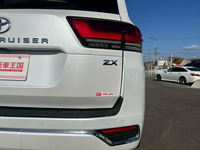ランドクルーザー VX ワンオーナー/車両品質評価書/サンルーフ/ルーフレール/空気圧センサー/寒冷地仕様/ディスプレイオーディオ/内装ベージュ/ブラインドスポットモニター/パノラミックビューモニター/ステアリングヒーター(14枚目)