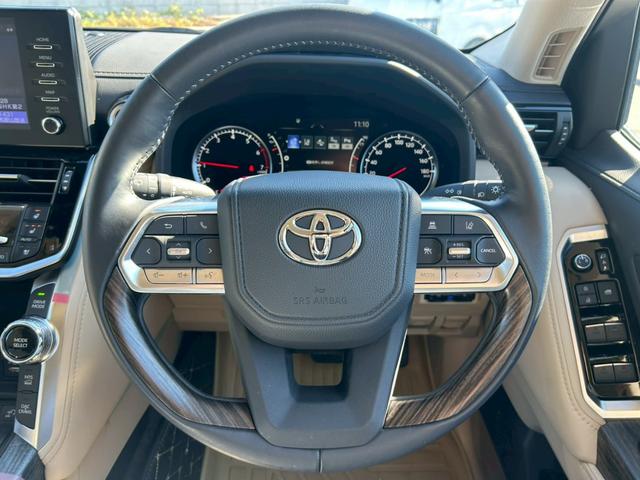 ランドクルーザー VX ワンオーナー/車両品質評価書/サンルーフ/ルーフレール/空気圧センサー/寒冷地仕様/ディスプレイオーディオ/内装ベージュ/ブラインドスポットモニター/パノラミックビューモニター/ステアリングヒーター(21枚目)